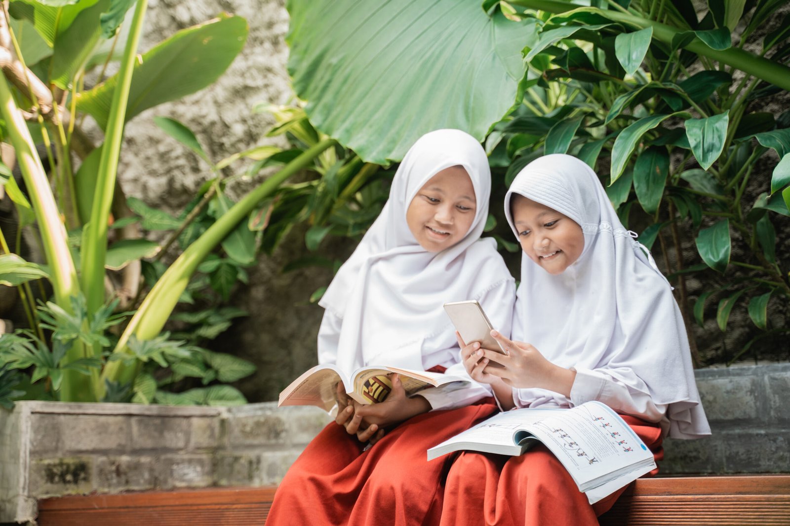 Siswa Al-Bait Islamic School Berprestasi